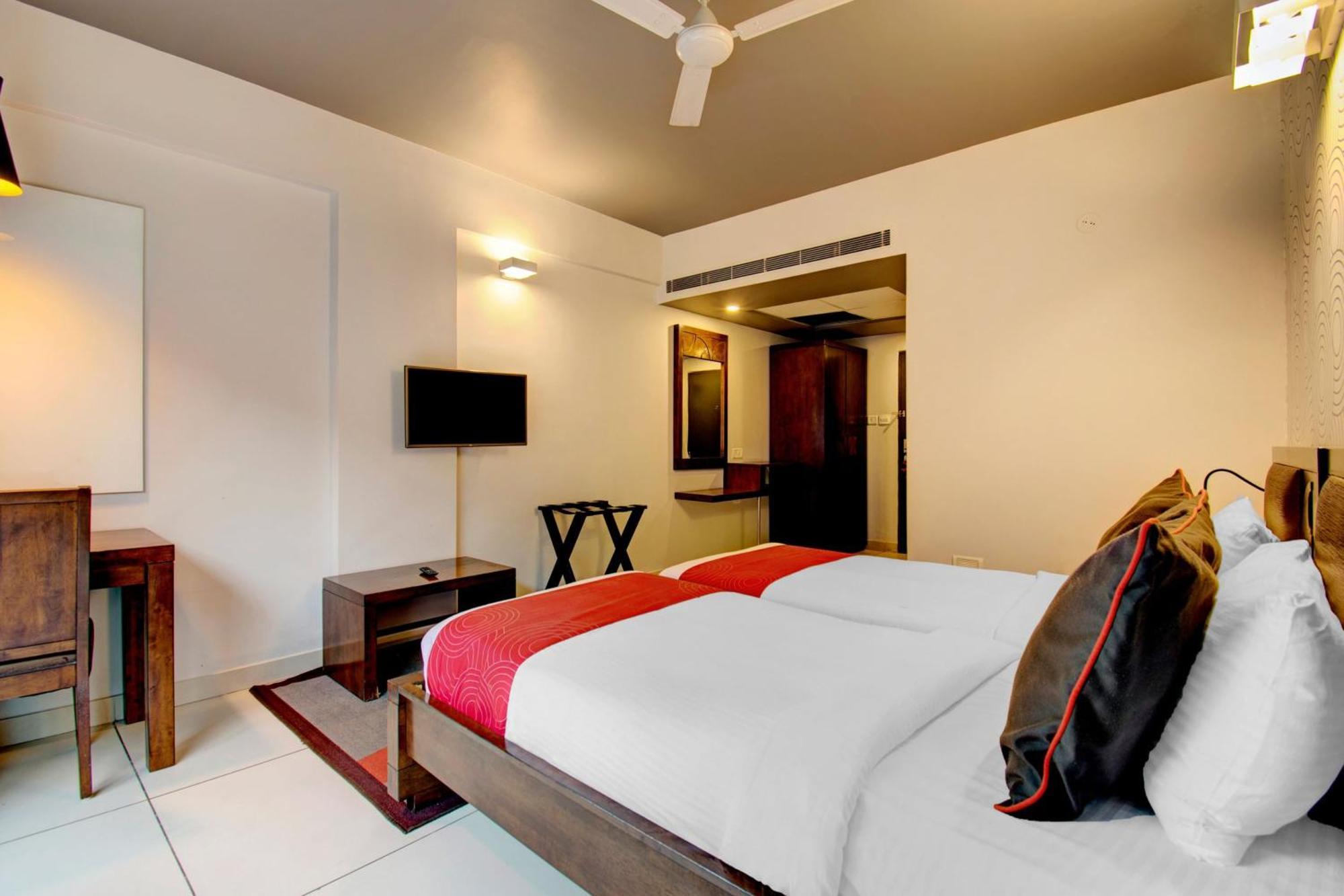 Super Townhouse Ulsoor Hotell Bangalore Eksteriør bilde